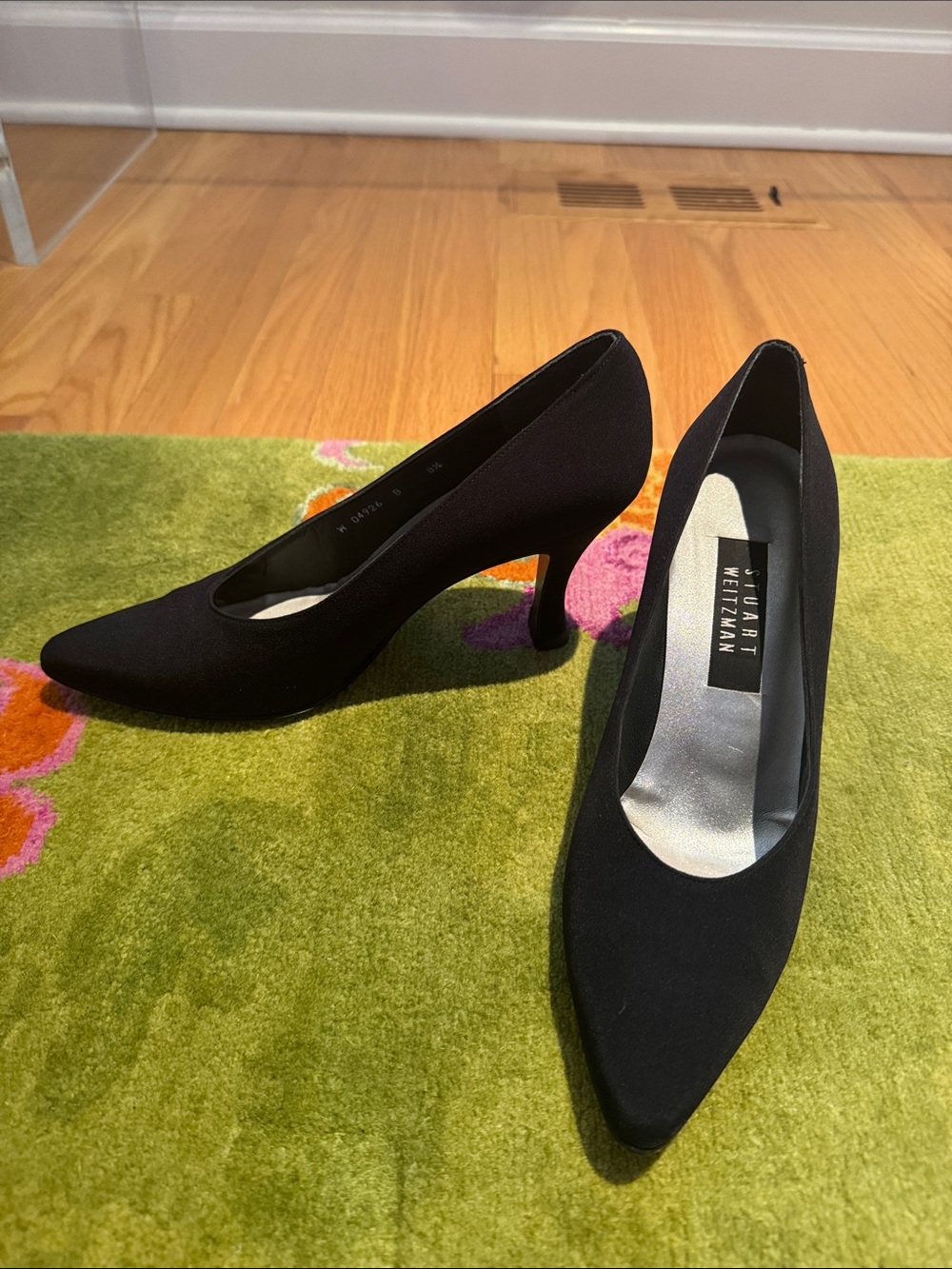 Stuart Weitzman Black Pointed Toe Mid Heel Pumps